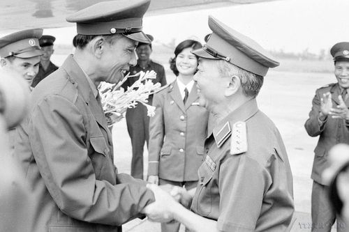 Đồng chí Khamtai Siphandone, người góp phần vun đắp cho mối quan hệ Việt - Lào