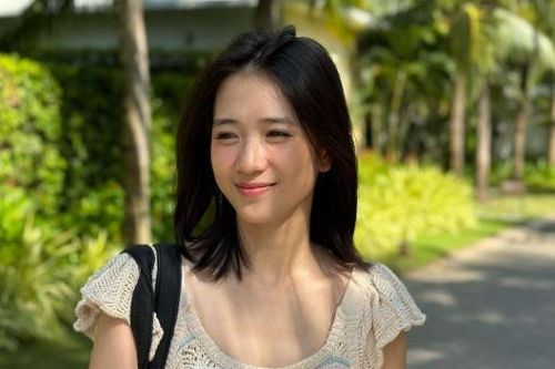 Hot girl đình đám cưới chính idol của mình: Nhan sắc qua cam thường sau 1 thập kỷ vẫn khiến hơn triệu người phát sốt