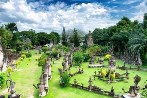 Vườn tượng Phật độc đáo nhất thế giới