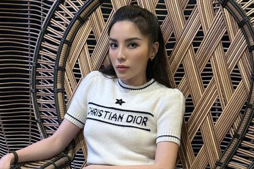 Lui về ở ẩn, nhan sắc U60 của mẹ Hoa hậu Kỳ Duyên đỉnh cỡ nào?