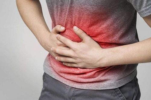 Bác sĩ trả lời: Bị viêm tụy cấp, uống rượu bia nhiều có nguy hiểm không?