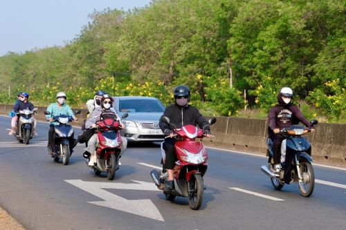 Các quốc lộ thông thoáng trước kỳ nghỉ Tết Nguyên đán