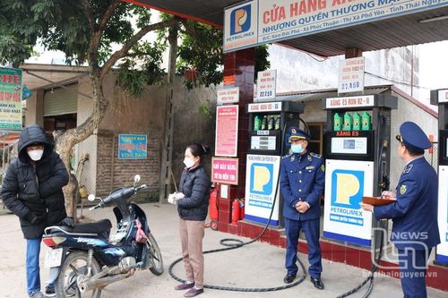 Nghiêm cấm hành vi găm hàng xăng, dầu chờ tăng giá