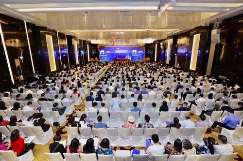 Ngân hàng rục rịch chốt quyền tham dự đại hội cổ đông thường niên 2024