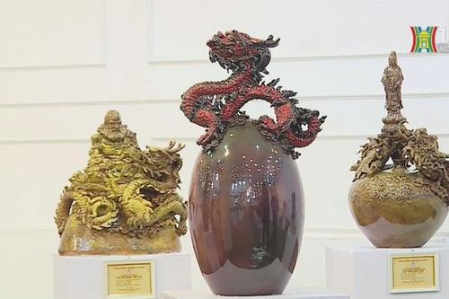 Độc đáo những bộ sưu tập lấy cảm hứng từ Rồng