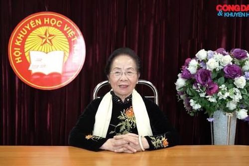 Giáo sư, Tiến sĩ Nguyễn Thị Doan chúc Tết hội viên khuyến học và bạn đọc Tạp chí Công dân và Khuyến học