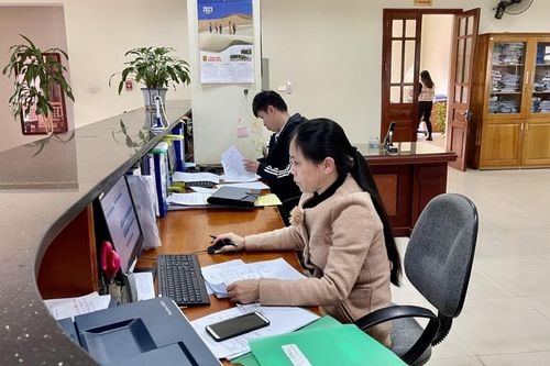 Triển khai Đề án 'Kiện toàn tổ chức bộ máy, nâng cao năng lực quản lý nhà Nước và thực thi pháp luật về chuyển đổi số từ Trung ương đến địa phương'