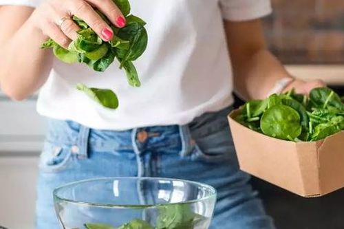 8 thực phẩm ngăn ngừa tóc bạc sớm