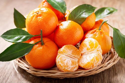 Tặng quýt đầu năm để cả năm gặp nhiều may mắn