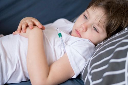 Trẻ thở khò khè khi nhiễm loại virus này