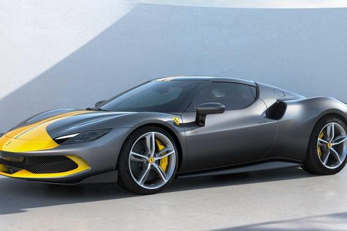 Khách hàng ưa chuộng xe hybrid của Ferrari