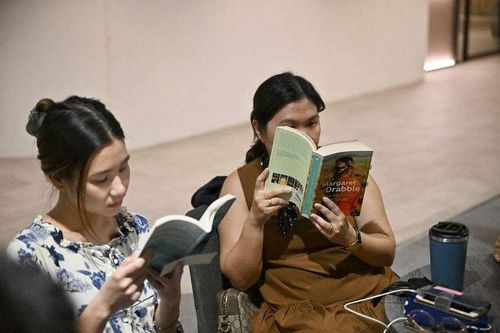 Mô hình câu lạc bộ sách dành cho người hướng nội