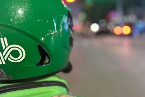 Xe ôm công nghệ nhọc nhằn mưu sinh những ngày cận Tết