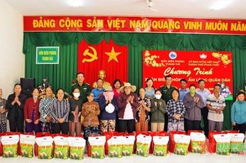 Xuân vui là xuân sẻ chia