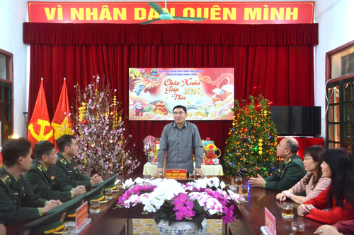 Bí thư Tỉnh ủy Điện Biên thăm và chúc Tết tại Đồn Biên phòng Thanh Luông
