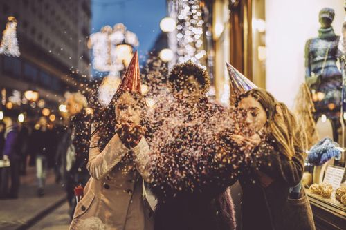 Những bài hát tiếng Anh hàng đầu về năm mới