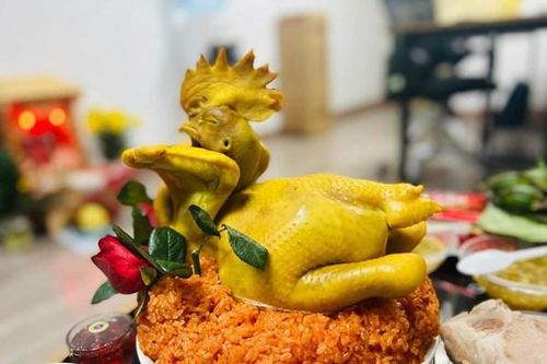 Cách luộc gà trống đẹp bất bại cho nghi lễ cúng giao thừa tết Nguyên đán Giáp Thìn