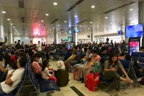 Sân bay Tân Sơn Nhất: Khai thác hơn 900 chuyến bay, đón gần 135.000 khách