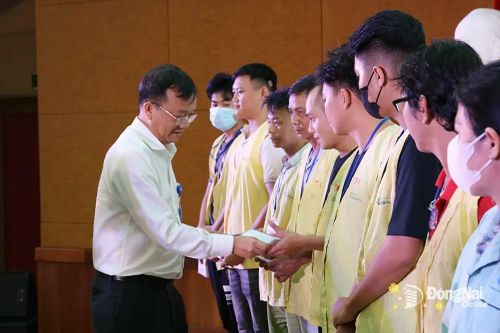 Hơn 300 triệu đồng hỗ trợ bệnh nhân ngày tết