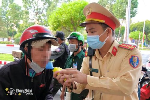 Xử lý hơn 40 người vi phạm nồng độ cồn trong ngày đầu tiên nghỉ Tết Nguyên đán 2024