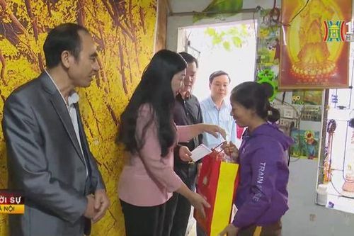 Mang Tết ấm áp đến với bệnh nhân nghèo