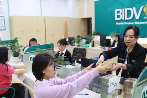 Ngân hàng tăng vốn để nâng sức cạnh tranh