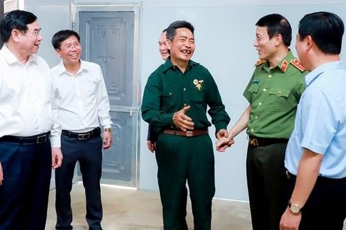 Tết ấm áp trong những ngôi nhà nghĩa tình