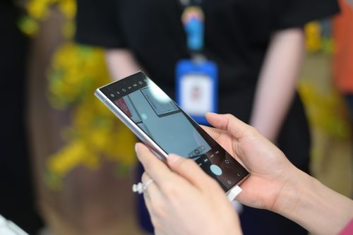 Smartphone đang giảm giá mạnh