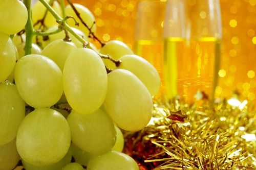 Vì sao người Italy ăn nho đêm giao thừa