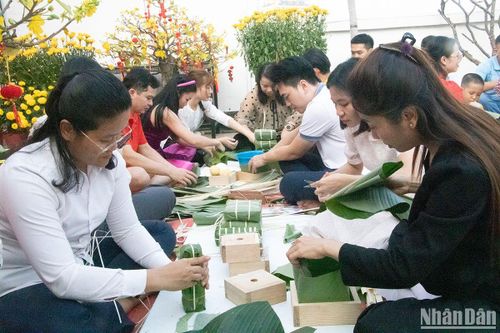 Lan tỏa văn hóa và tình hữu nghị qua Tết cổ truyền dân tộc