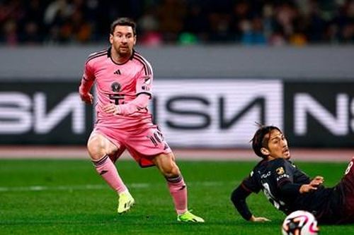 Tin thể thao hôm nay (9-2): Messi gặp rắc rối, Ronaldo gây chú ý