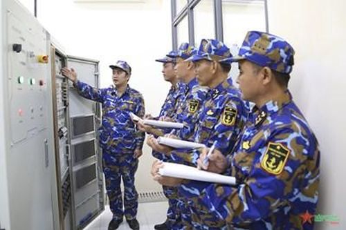 Vùng 2 Hải quân: Những đôi 'mắt thần' canh biển