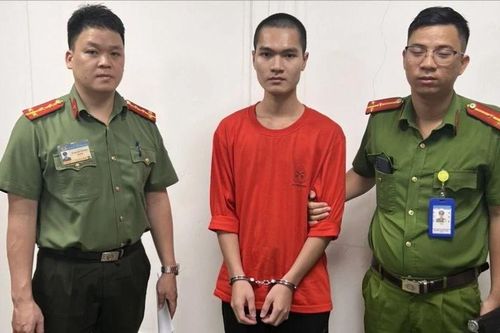 Tạm giữ 2 đối tượng trốn truy nã khi vừa xuống sân bay Đà Nẵng