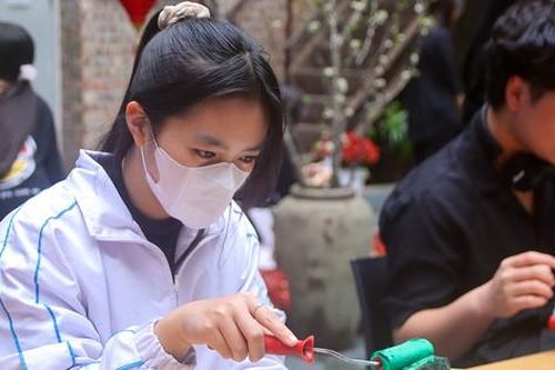 Người trẻ làm tranh Đông Hồ, trải nghiệm nghệ thuật xưa và nay