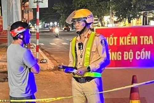 Công an Đà Nẵng bác thông tin không kiểm tra nồng độ cồn dịp Tết