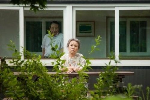Nỗi lòng cha mẹ chiều 30 Tết