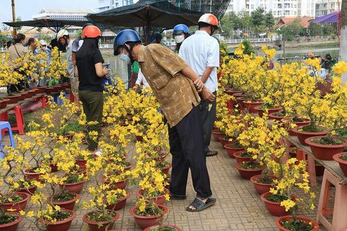 Chợ 30 Tết