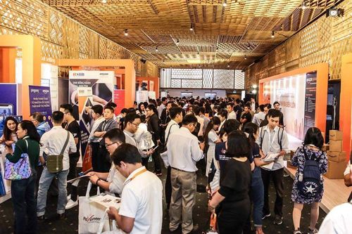 2 trường hợp cấp lại Giấy phép thành lập Văn phòng đại diện tổ chức xúc tiến thương mại nước ngoài
