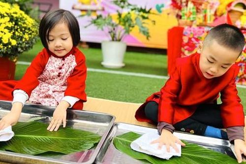 7 bài học quan trọng cha mẹ cần dạy trẻ mỗi dịp Tết đến Xuân về