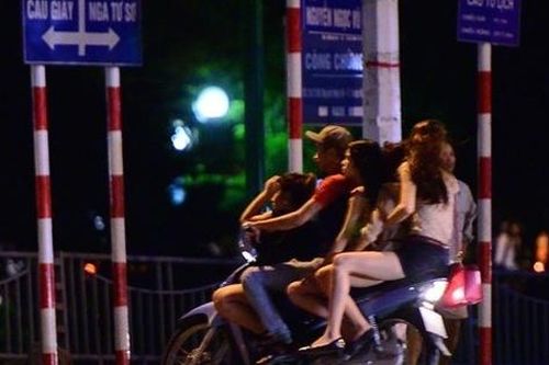 Thông tin mới về tình hình hoạt động mại dâm ở Hà Nội