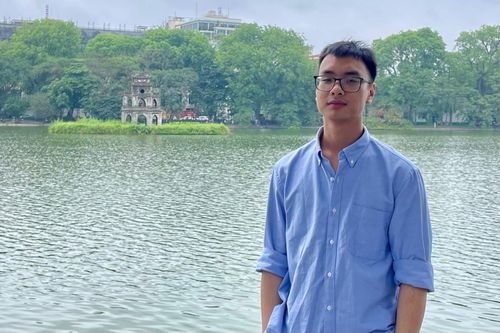 Giành 3 học bổng thạc sĩ châu Âu sau 2 năm đi làm