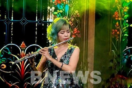 Thế rồi, làn gió âm nhạc đã thổi qua thế giới sắc màu!