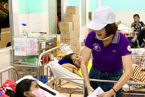Nghĩa tình đêm giao thừa ở Bệnh viện đa khoa Gia Lai