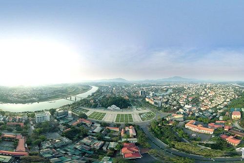 Năm mới thế và lực mới