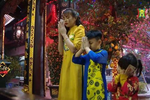 Lễ chùa đầu năm - Không gian linh thiêng ước vọng ngày xuân