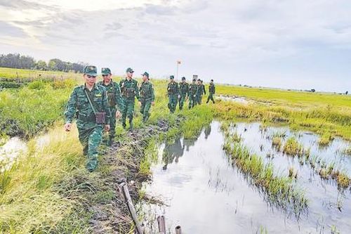 Bình yên ở biên giới Tây Nam