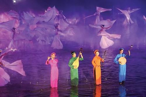Chờ những show diễn đậm 'chất' Hà Nội