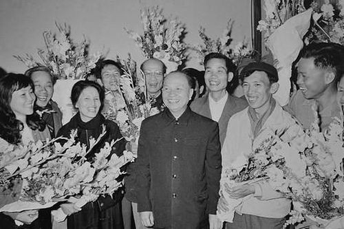 Bài học gần dân, tin dân, dựa vào nhân dân