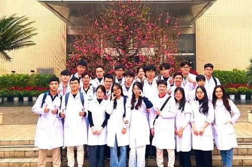 Năm mới, lắng nghe điều ước của sinh viên và du học sinh Việt Nam