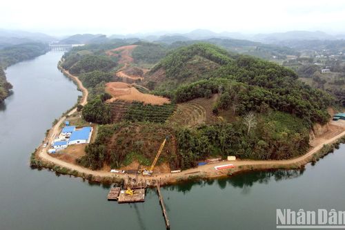 Thi công xuyên Tết ở công trường cao tốc Tuyên Quang – Hà Giang
